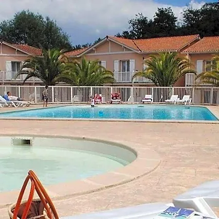 Apartament T3 En Duplex Avec Grande Piscine *