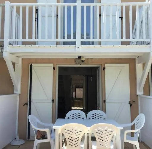 T3 En Duplex Avec Grande Piscine Appartement *